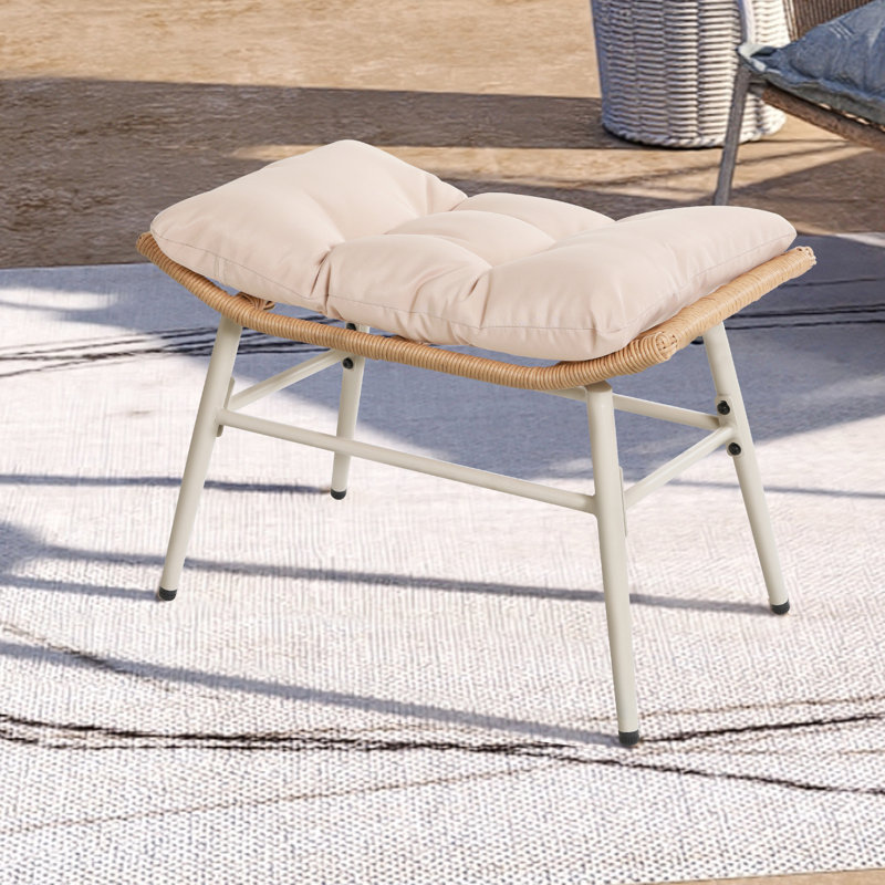 Repose-pieds en osier avec coussin Sunbrella® Annamarja, Beige
