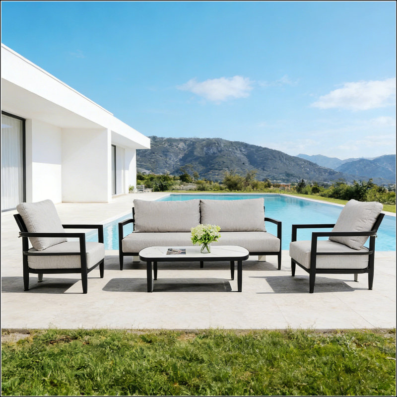 Ensemble de conversation pour l'extérieur de 4 pièces avec fauteuils club modernes, banc de luxe, table basse en pierre frittée d'inspiration marbre et structure en aluminium antirouille