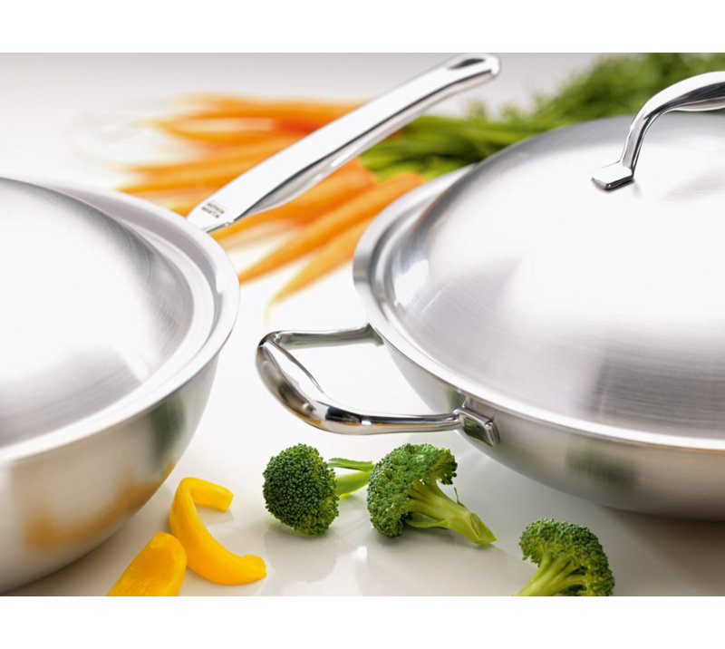 Kuhn Rikon High Dome Multi-Ply Stainless Steel Induction Safe Wok with Dual Handles and Lid, 32cm