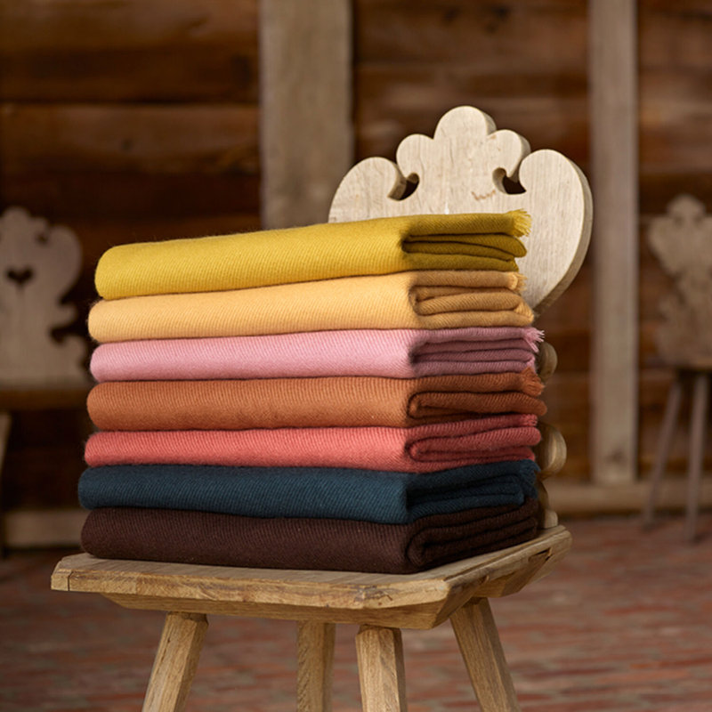 Noe Hand Woven Throw Blanket, Chocolate