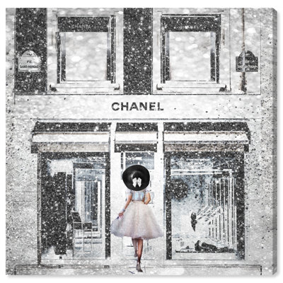 " Queen Of The Store "