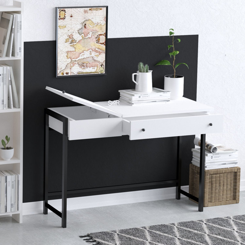 Bureau d'étudiant, Blanc
