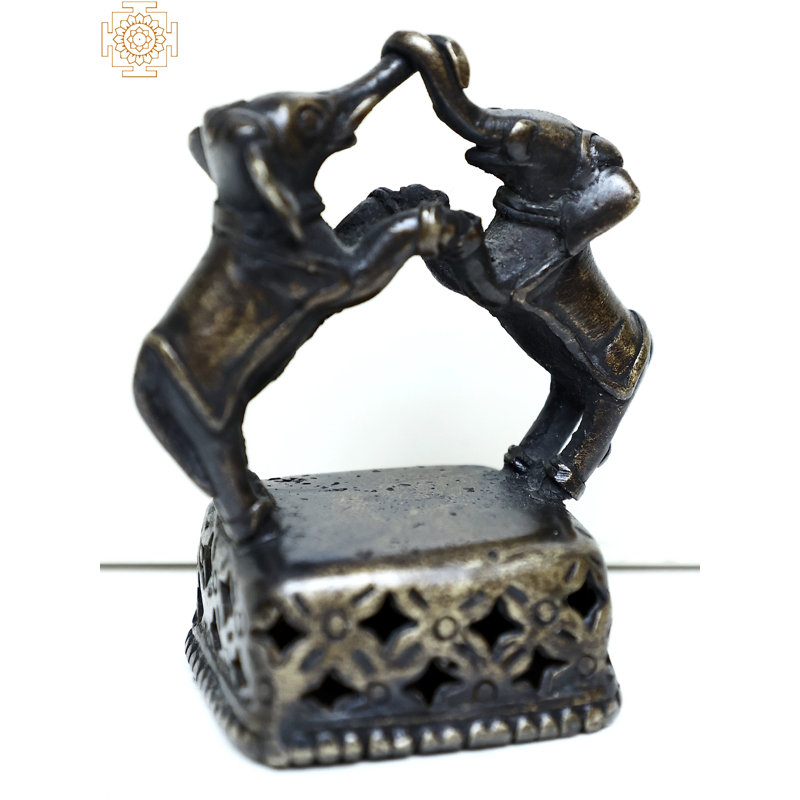 Animals Figurines & Sculptures