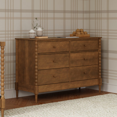Lainey Bobbins 6-Drawer Dresser