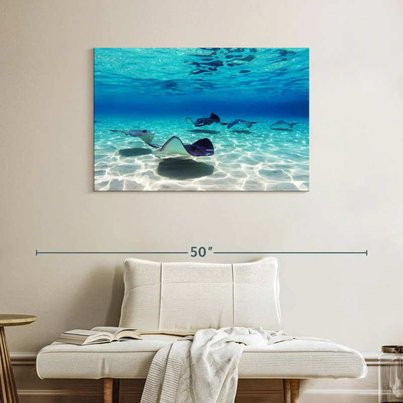 Crowle Grand Cayman Stingrays, 26" H x 39" W