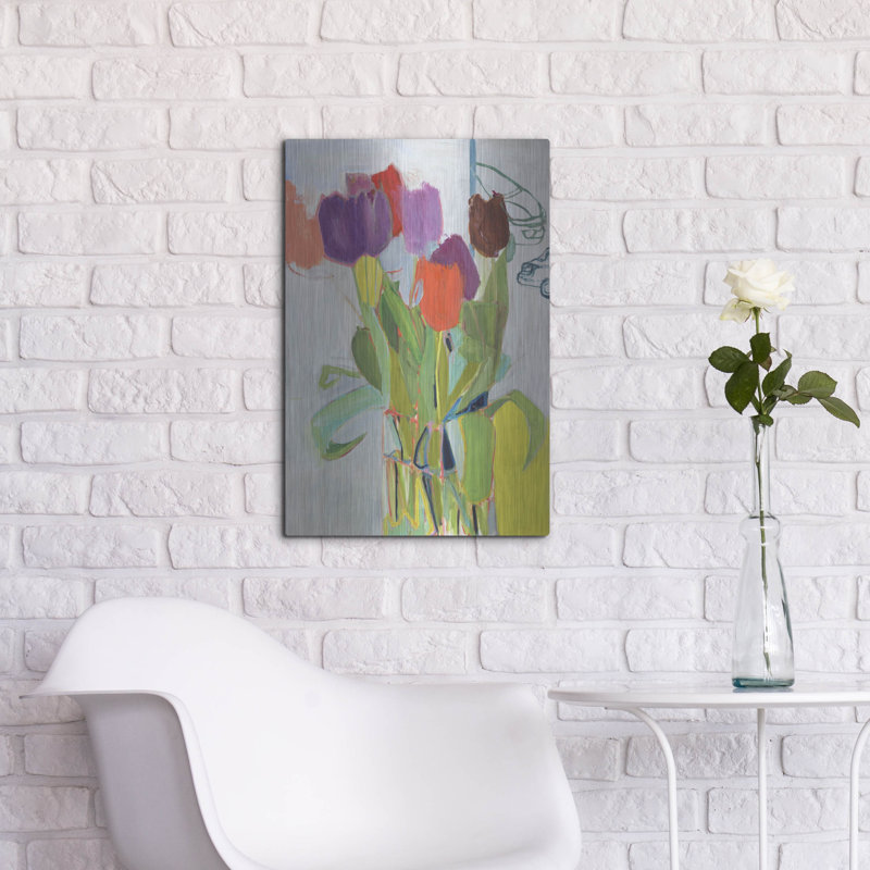 «Tulips And Two Cars» par Jessica Singerman, H 24 po x l 16 po