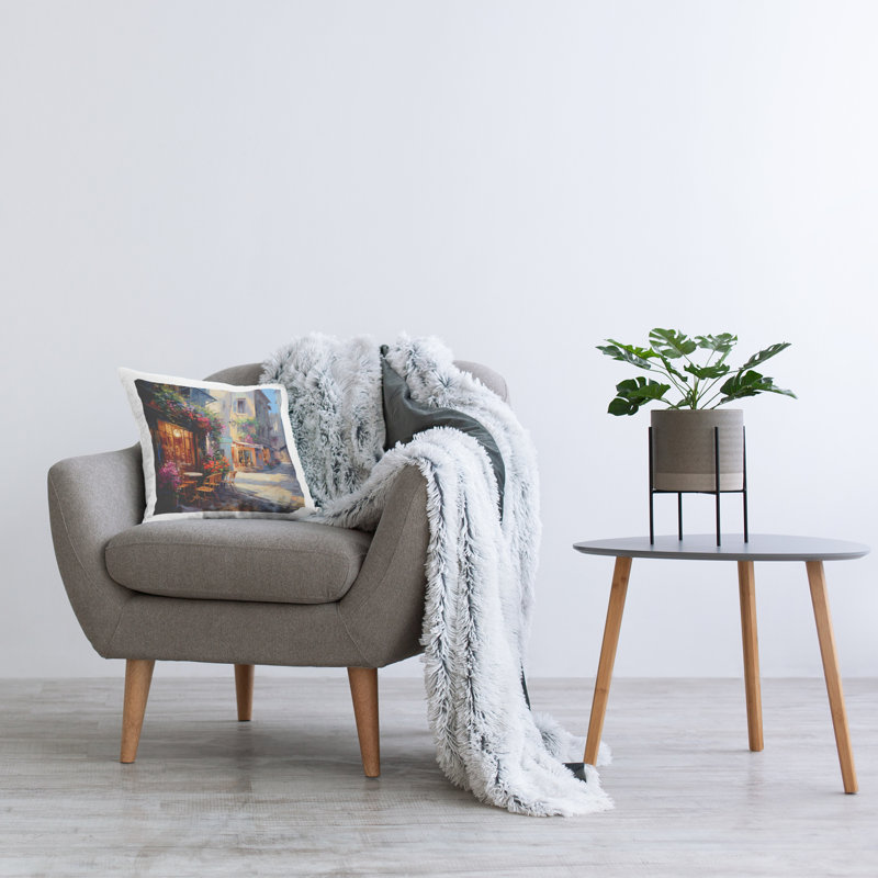  Polyester Throw Pillow