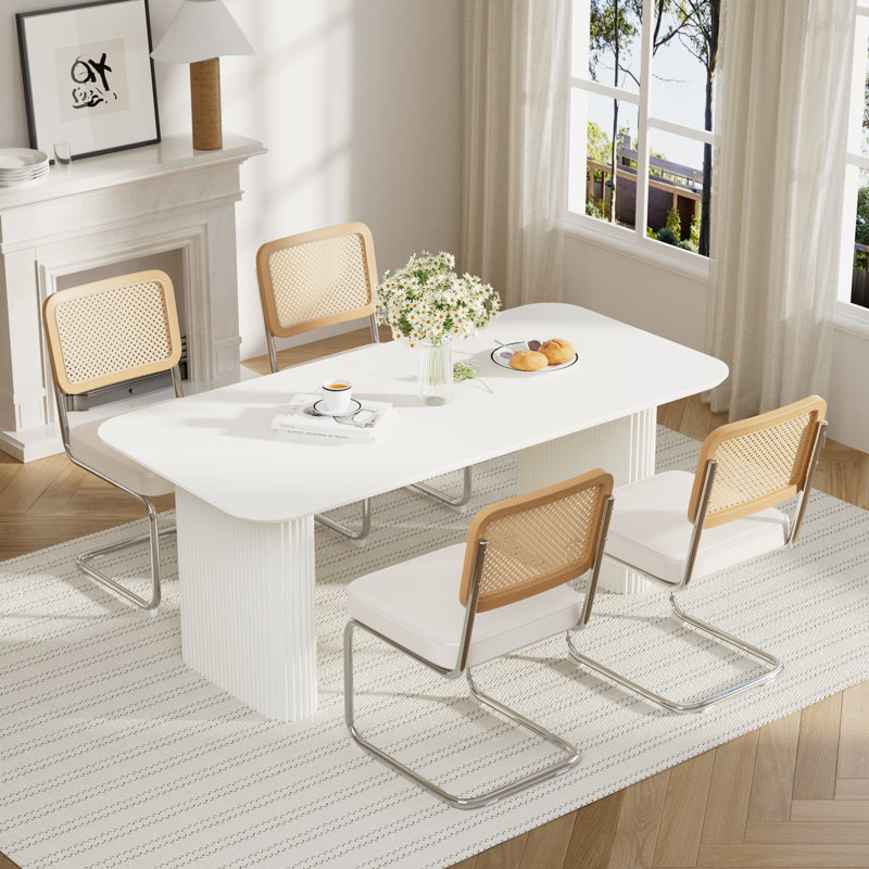 Ensemble de tables de salle à manger 70,9 po Modern, Blanc, 5 pièces: table, 4 chaises, Beige