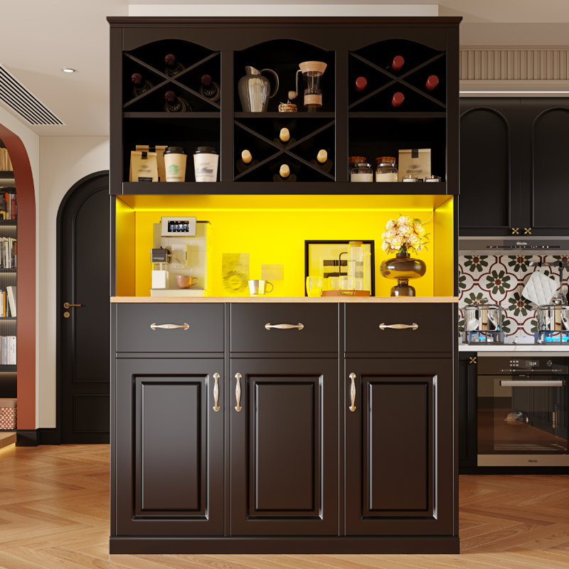 Kitchen Pantry