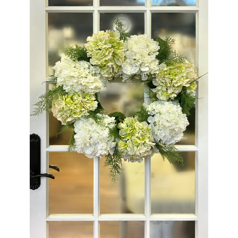 27" Grapevine Wreath with Hydrangeas and Fern