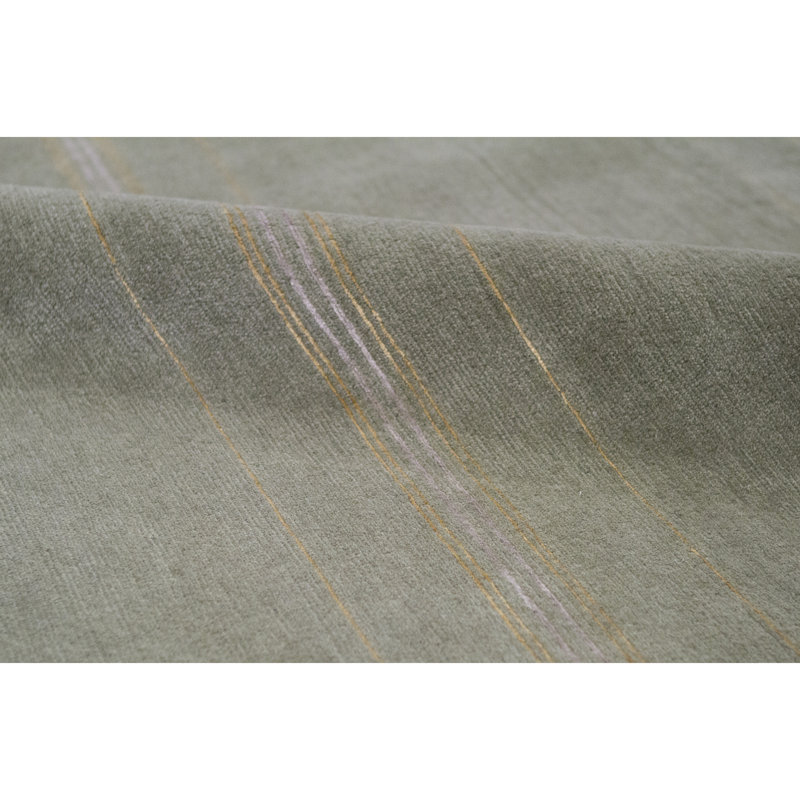 Tapis rose et vert noué à la main de haute qualité