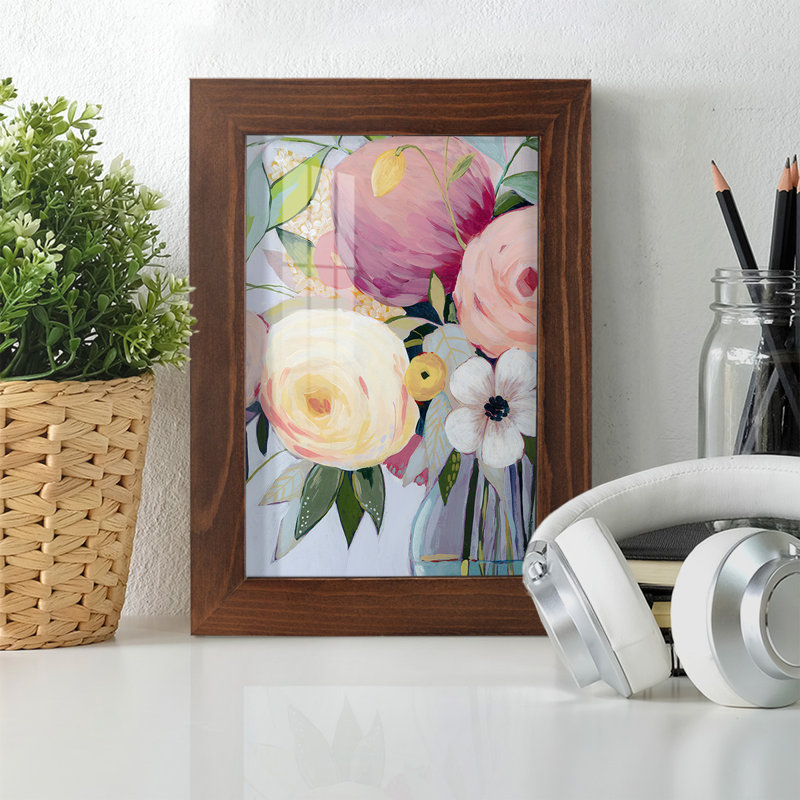 Georgia Bouquet I, encadré sur papier, H 6 po x l 4 po x P 1 po, Châtaigne