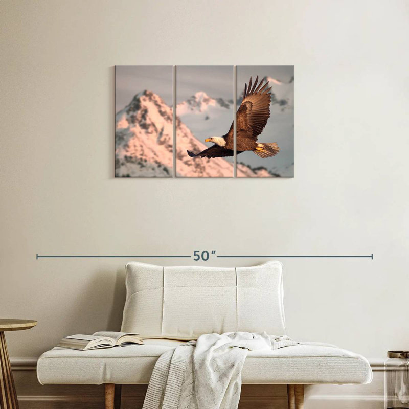 Majestic Bald Eagle, 20" H x 33" W