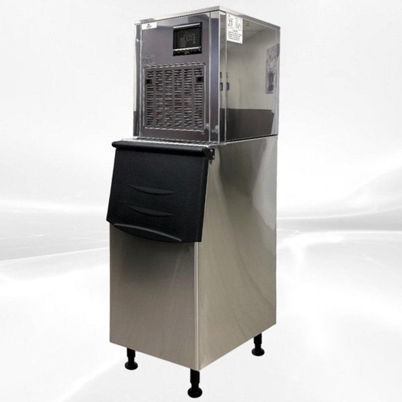 Machine à glaçons autoportante à production quotidienne de glace transparente 550 lb Cooler Depot