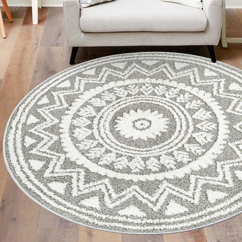 Mical Geometric Indoor Rug, Round 7'10"
