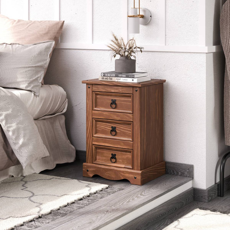 Wiete 17.72'' W Nightstand, Mahogany