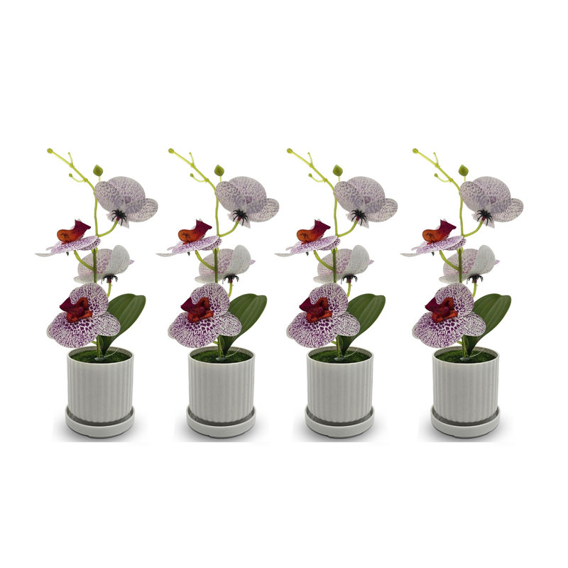 Nataliea Table Vase