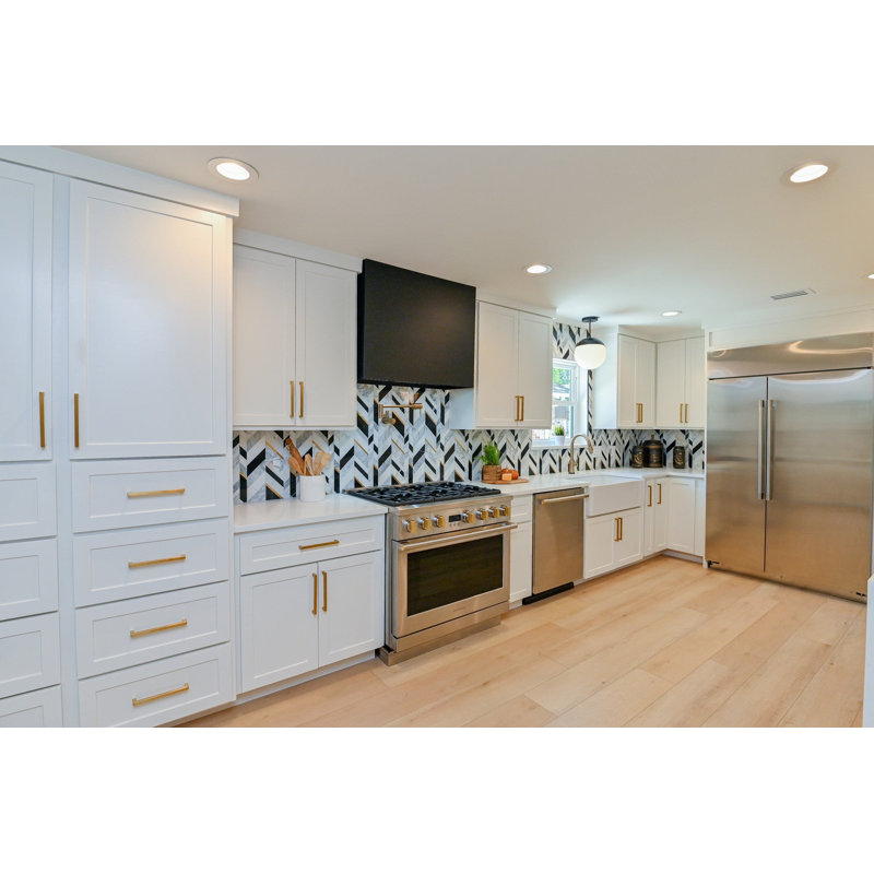 Amari Polished Marble And Aluminum Mosaic, Nero Blanco
