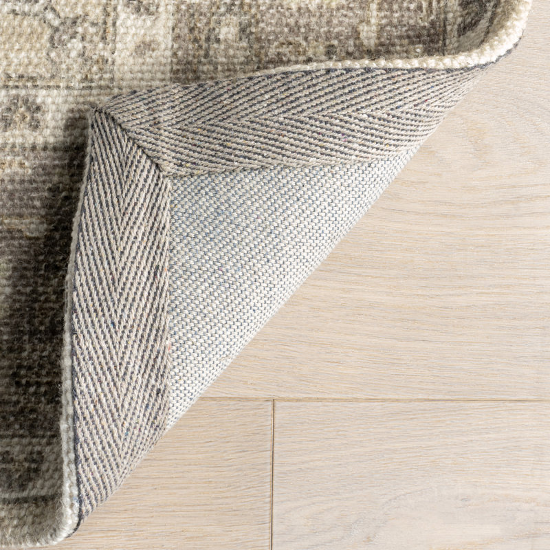 Spindle Medallion Wool and Cotton Area Rug, Rectangle 8'6" x 11'6"