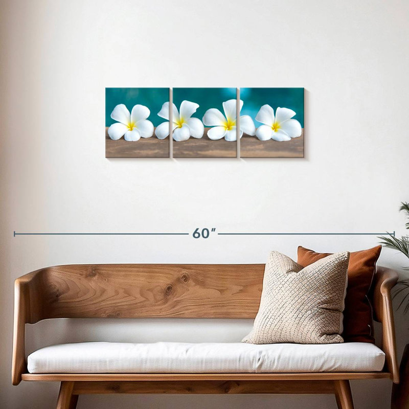 Fleur de frangipanier blanc sur toile, reproduction de 3 pièces, H 12 po x l 38 po x P 1 po