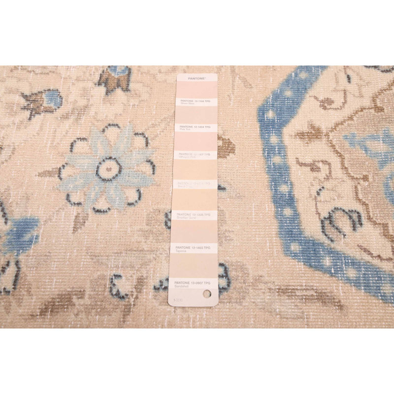 Tapis beige Antalya 9 pi 8 po x 12 pi 10 po