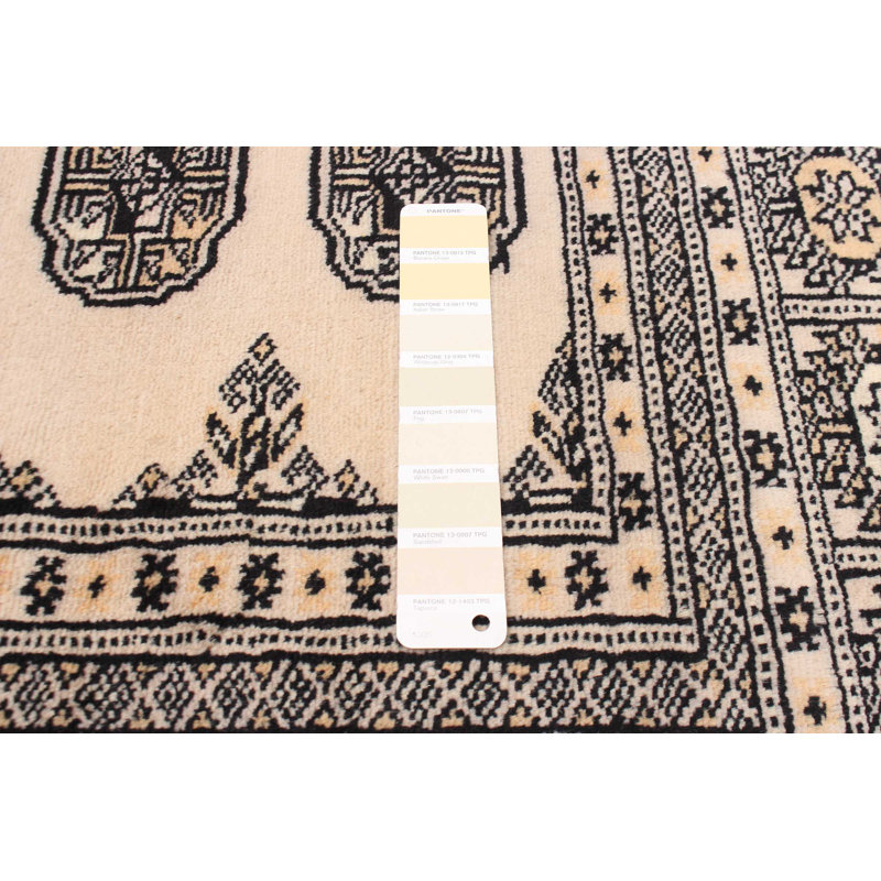 Tapis ivoire 8 pi 2 po x 10 pi 5 po Finha Peshawar Bokhara