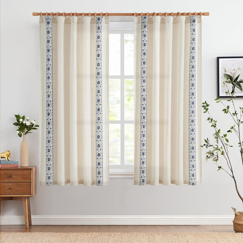 Mélange de lin à motif floral brodé pour chambre à coucher, Bleu marine, L 54 po x L 63 po