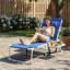 Chaises longues en acier bleu marine, combinant espace extérieur avec design pliant et chaises 29,4 x 9,8 x 5,3