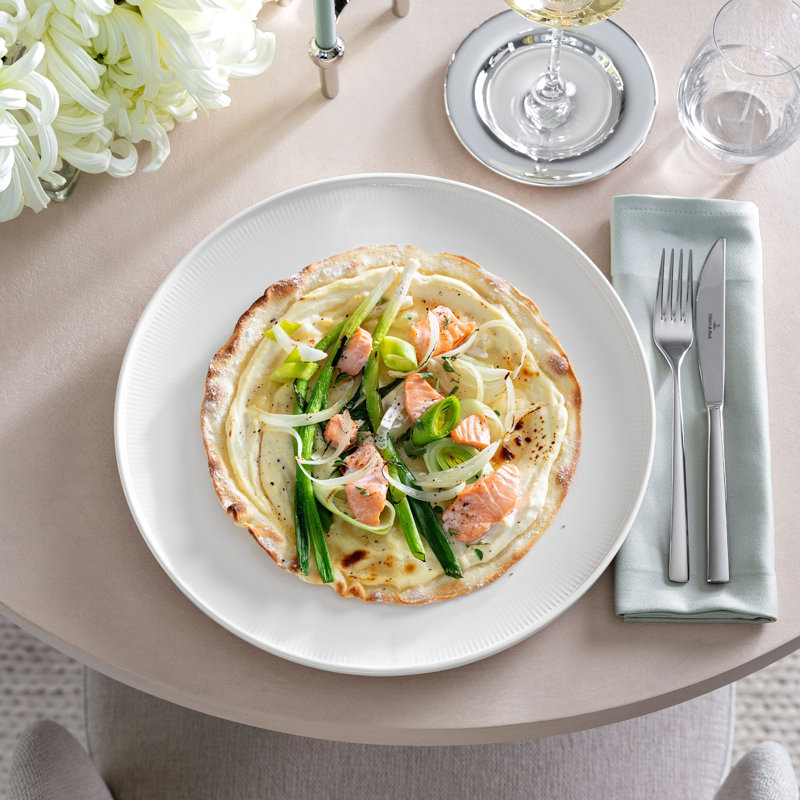 Villeroy & Boch Afina Gourmet Serving Plate, Premium Porcelain, Made in Germany, Dishwasher and Microwave Safe, 12.5 x 12.5 x1.25 in, Stackable, White