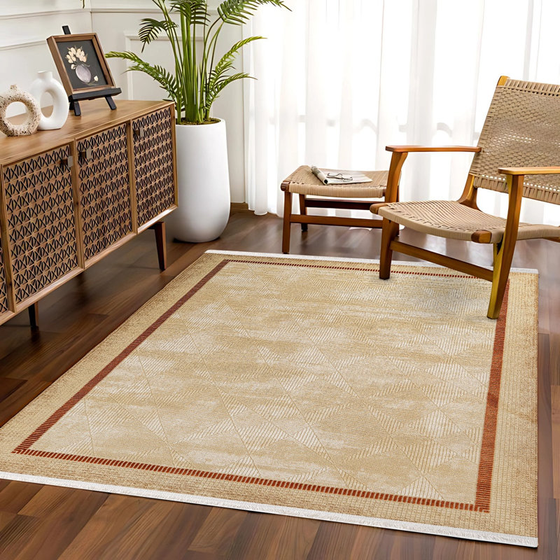 Tapis beige lavable à la machine antidérapant