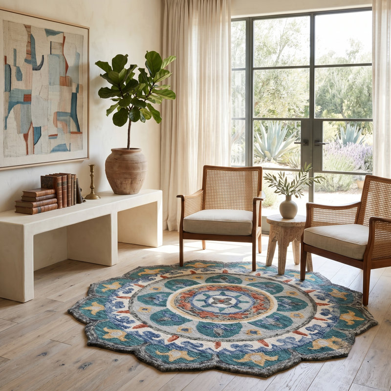 Padula Hand Tufted Wool Floral Indoor Rug, Round 4'