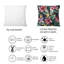 Coussin décoratif imprimé fleurs tropicales et feuilles sur fond noir foncé-1205504835