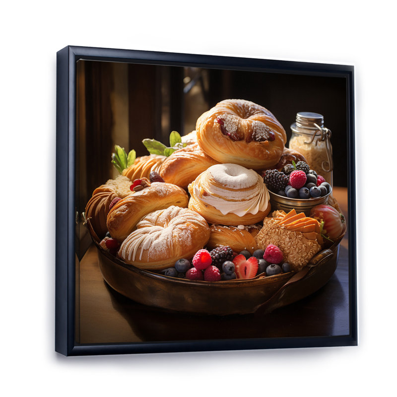 Sweet Pastries I sur toile, Cadre flottant noir, H 36 po x l 36 po x P 1,5 po