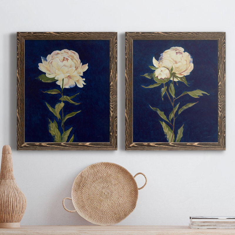 PRETTY AS A PEONY I - Ensemble de 2 reproductions de cadres photo sur toile, Encadré de bois de noyer