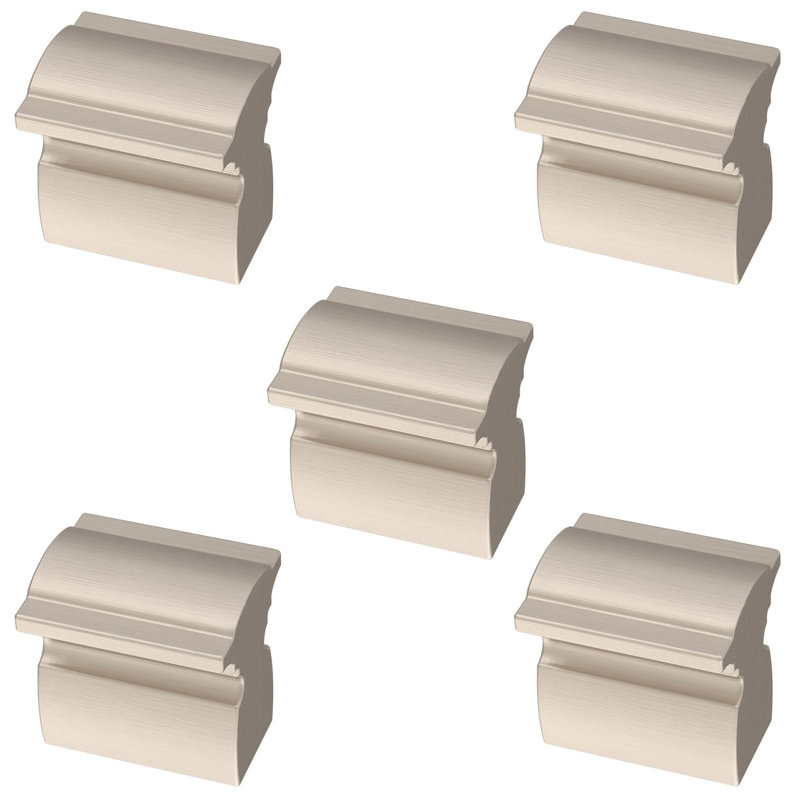 Classic Curve 1" Diameter Round Knob