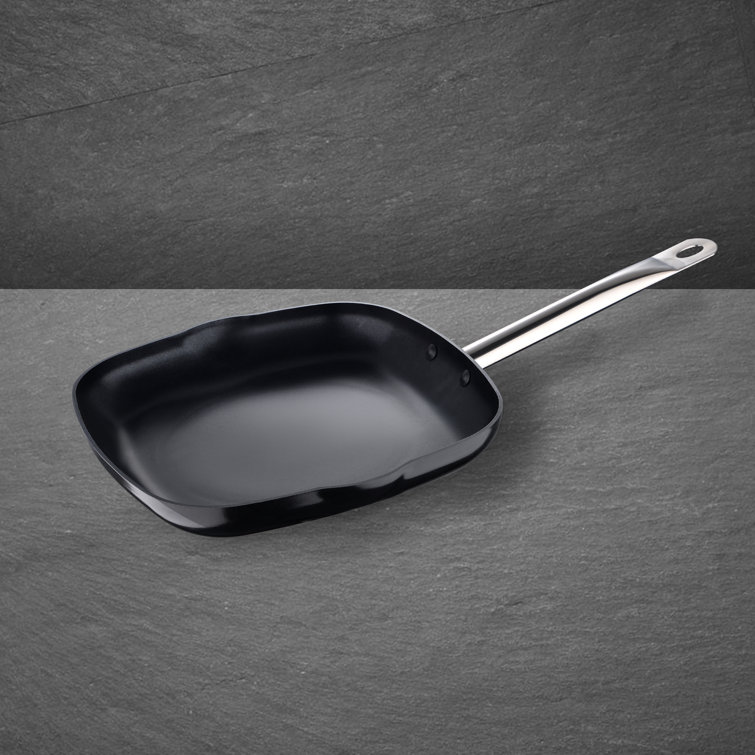 Retro by Bergner - 11 Non Stick Cast Aluminum Saute Pan with