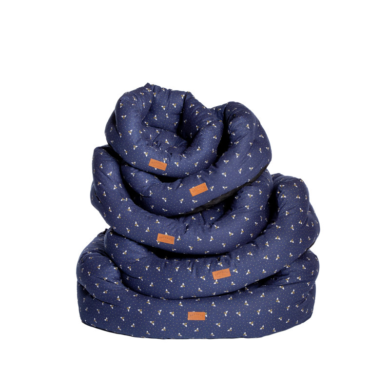Cotton Pet Bed, Medium (30cm H x 76cm W x 64cm D)
