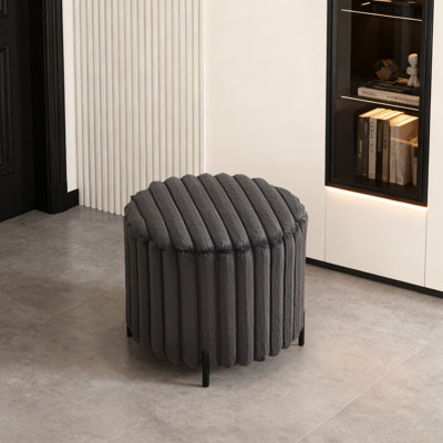 Upholstered Round Pouf Ottoman Foot Rest With Black Metal Legs,faux Fur Footstool For Living Room Bedroom Entryway ﻿
