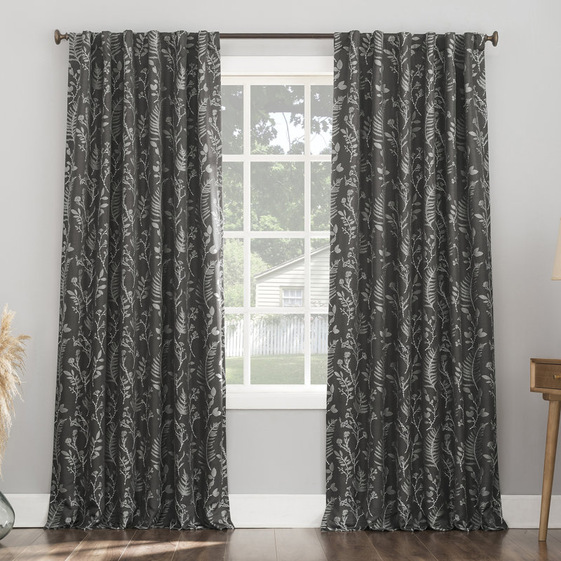 Panneau de rideau Amesbury, Steel Grey, 50" W x 84" L