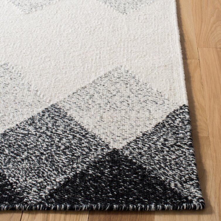 George Oliver Tapis gris / noir / blanc Bratu et Commentaires - Wayfair  Canada