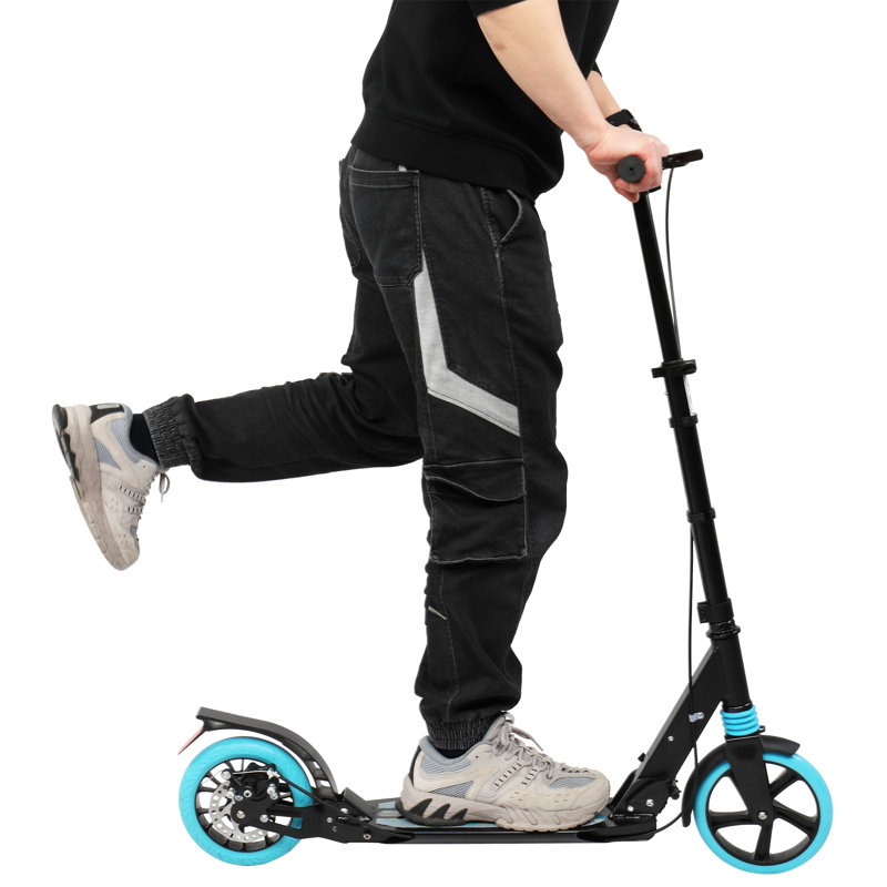 Trottinette réglable à 3 hauteurs