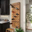 Porte-bouteilles à fixation murale en bois massif Latalia Fremont-64477868-64477867