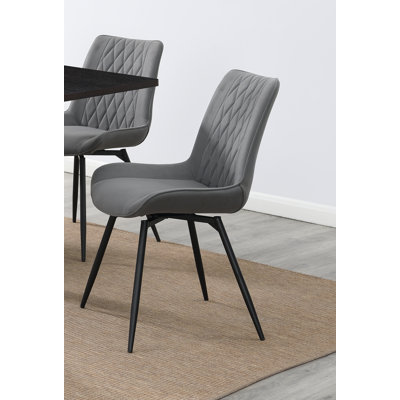 Chaises de salle à manger rembourrées et capitonnées Martahus
