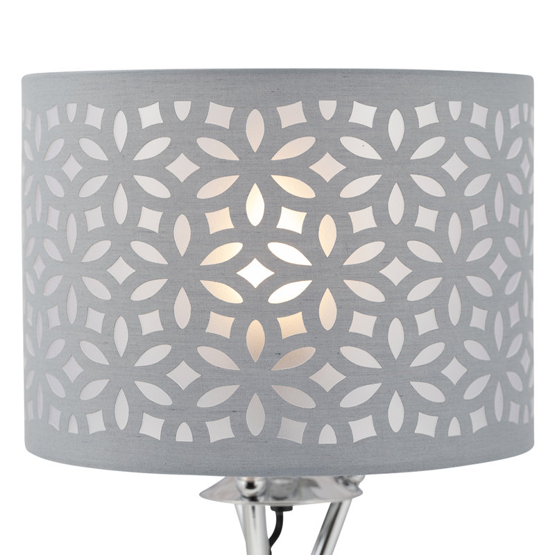 Shakopee Metal Tripod Lamp, Yes