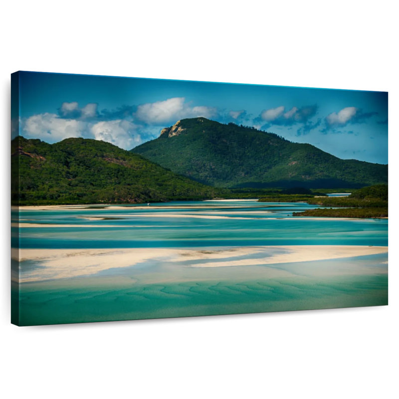 Adeliza Whitehaven Beach Lagoon