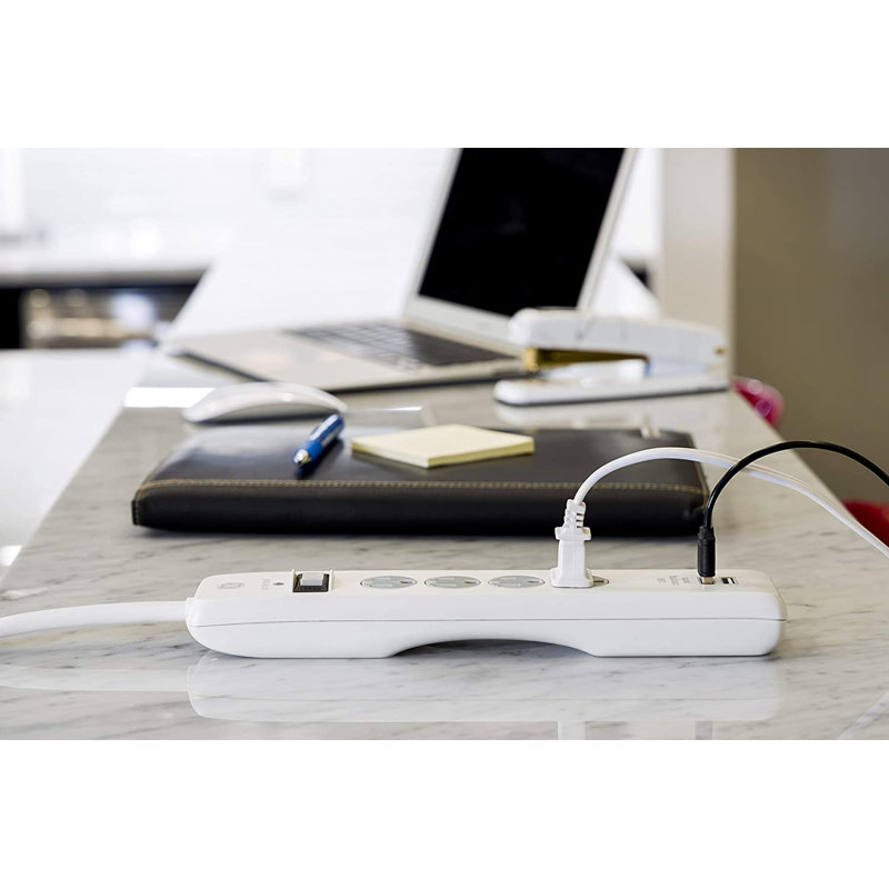 GE 8-ft 4-Outlet 2-USB-A 800J, White, 25798