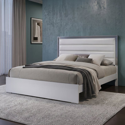 Kyrstyn Upholstery Bed