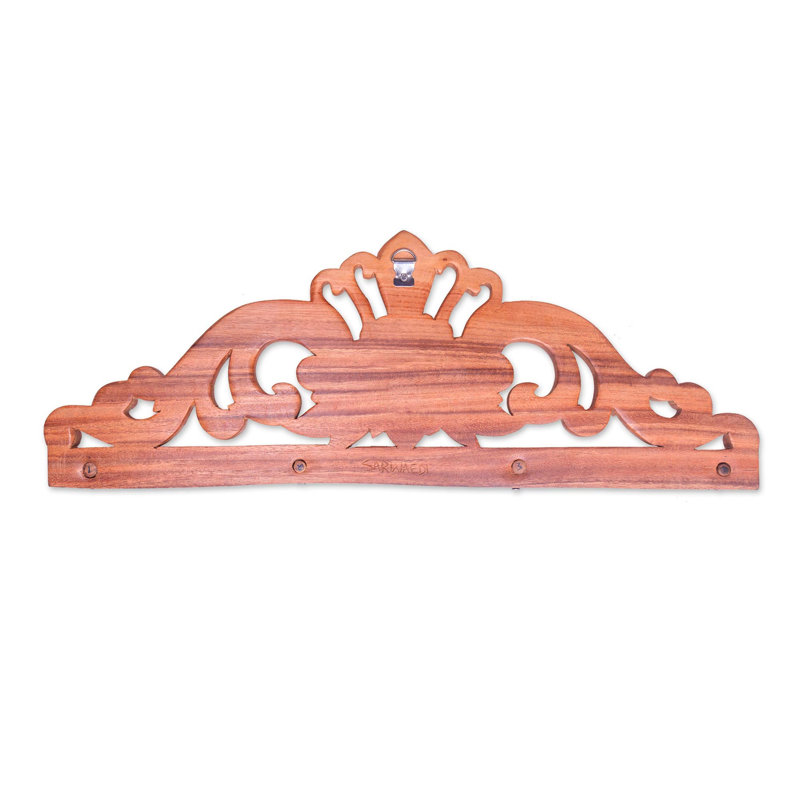 Porte-manteaux en bois de fleurs