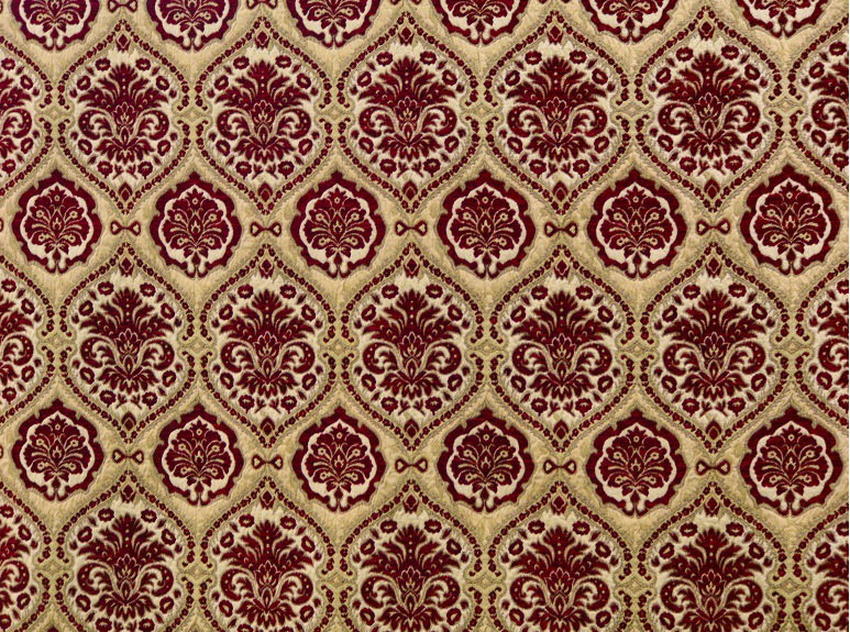 Sarah Fabric, Crimson