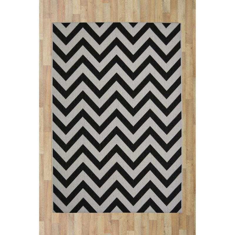 Chevron / Zig Zag Indoor / Outdoor Area Rug, Rectangle 120 x 170 cm